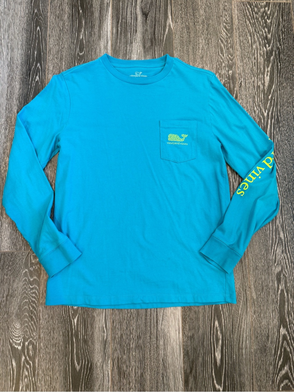 Vineyard Vines Boys Long-Sleeve Pocket Tee — Bright Turquoise with Lime Logo